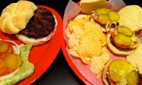 Burgers & Gyros